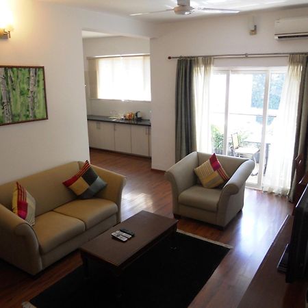 Justa Off Mg Road Hotel Bengaluru Kültér fotó