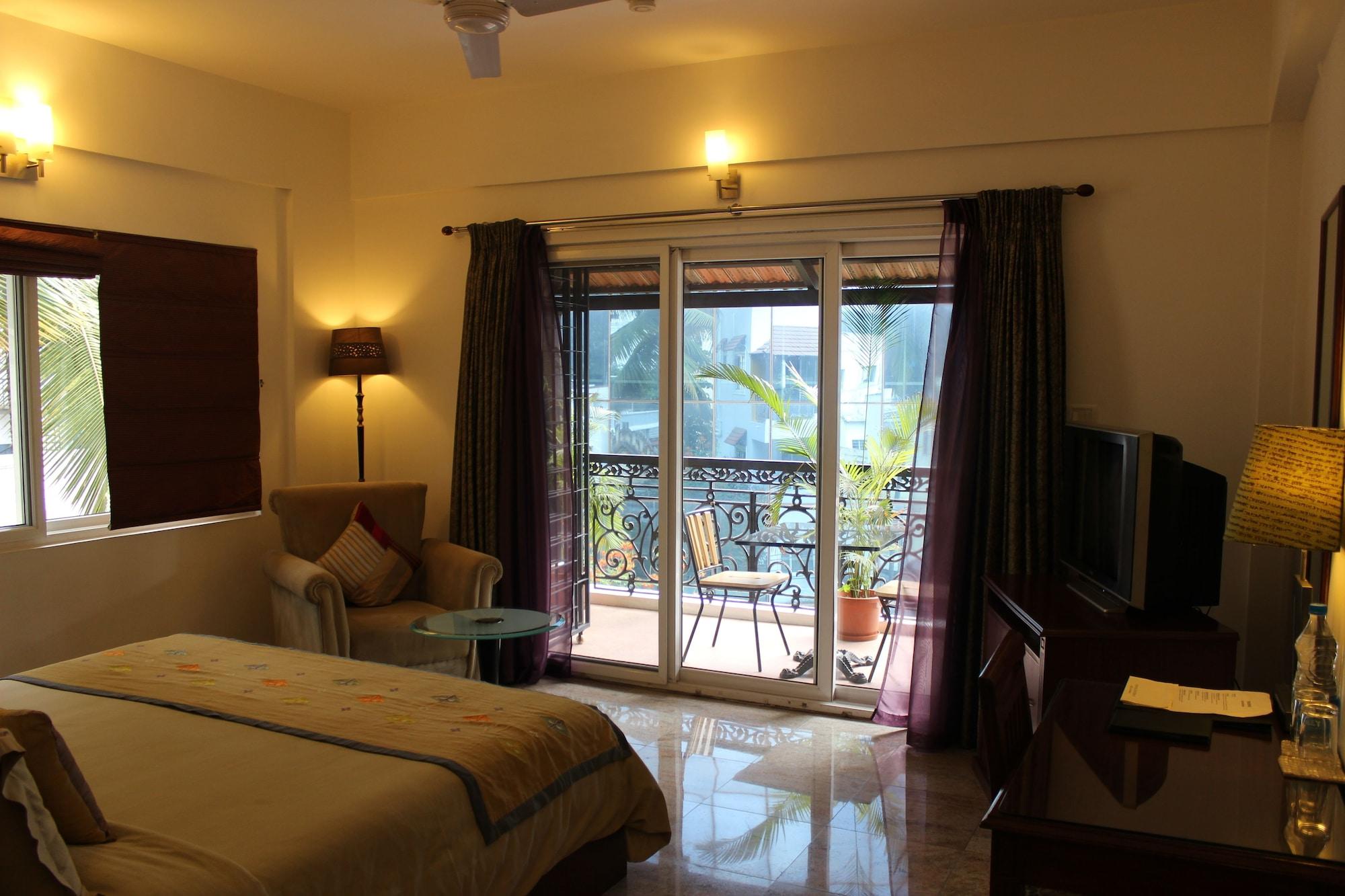 Justa Off Mg Road Hotel Bengaluru Kültér fotó