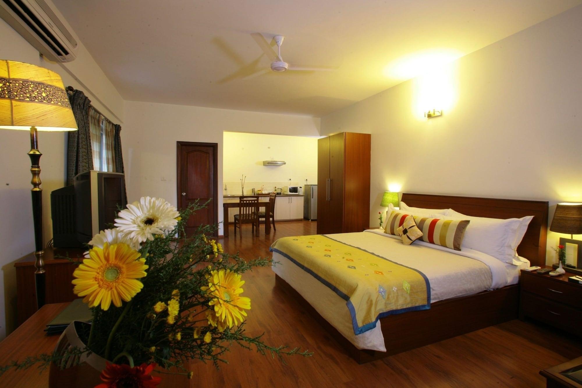 Justa Off Mg Road Hotel Bengaluru Kültér fotó