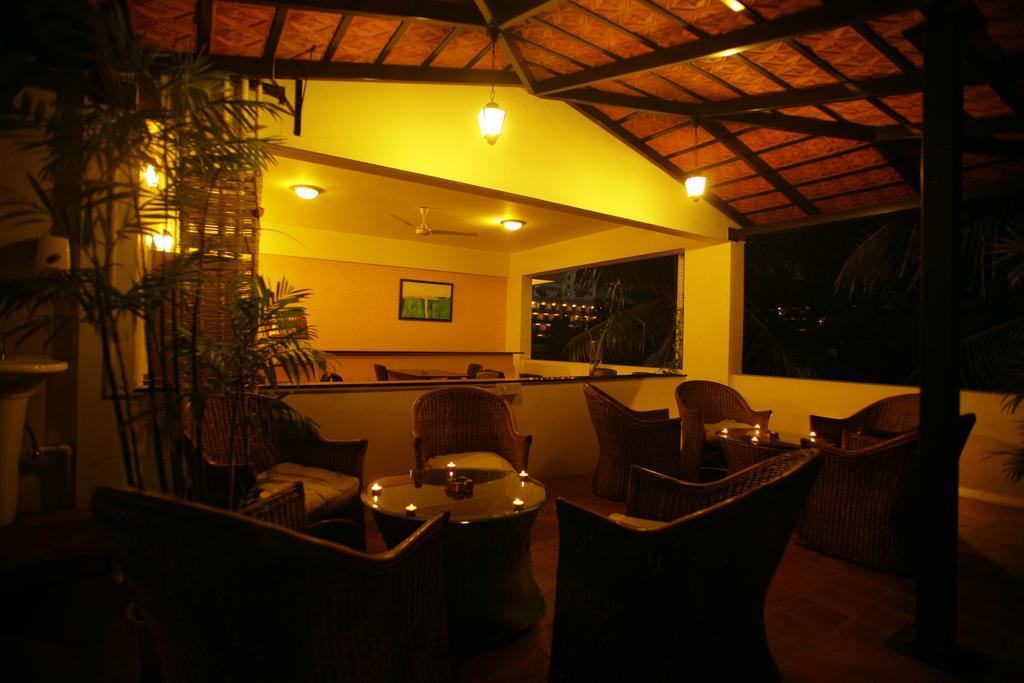 Justa Off Mg Road Hotel Bengaluru Kültér fotó